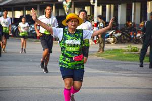 BIB: 2524
                            <button type="button" onclick="openModal(3791772)" class="btn btn-primary btn-sm float-right btn-popup" data-toggle="modal" data-target=".modal-high-quality">
                        <i class="fas fa-shopping-cart"></i> Add to Cart
                    </button>
                                            <button type="button" onclick="isThisMe(3791772, true)" class="btn btn-success btn-sm float-right btn-popup btn-isme hidden" data-toggle="tooltip" data-placement="bottom" title="นี่คือรูปของคุณใช่ไหม คลิกที่นี่เพื่อเอาเข้าอัลบั้ม">
                        <i class="fas fa-plus"></i> Add to album
                    </button>
                    <button type="button" onclick="isThisMe(3791772, false)" class="btn btn-warning btn-sm float-right btn-popup btn-isnotme hidden">
                        <i class="fas fa-ban"></i> Remove from album
                    </button>