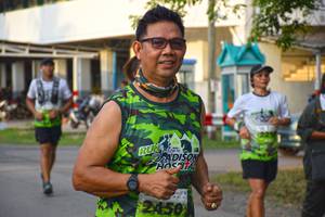 BIB: 2450
                            <button type="button" onclick="openModal(3758502)" class="btn btn-primary btn-sm float-right btn-popup" data-toggle="modal" data-target=".modal-high-quality">
                        <i class="fas fa-shopping-cart"></i> Add to Cart
                    </button>
                                            <button type="button" onclick="isThisMe(3758502, true)" class="btn btn-success btn-sm float-right btn-popup btn-isme hidden" data-toggle="tooltip" data-placement="bottom" title="นี่คือรูปของคุณใช่ไหม คลิกที่นี่เพื่อเอาเข้าอัลบั้ม">
                        <i class="fas fa-plus"></i> Add to album
                    </button>
                    <button type="button" onclick="isThisMe(3758502, false)" class="btn btn-warning btn-sm float-right btn-popup btn-isnotme hidden">
                        <i class="fas fa-ban"></i> Remove from album
                    </button>