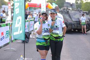 BIB: 1532, 2638
                            <button type="button" onclick="openModal(3805672)" class="btn btn-primary btn-sm float-right btn-popup" data-toggle="modal" data-target=".modal-high-quality">
                        <i class="fas fa-shopping-cart"></i> Add to Cart
                    </button>
                                            <button type="button" onclick="isThisMe(3805672, true)" class="btn btn-success btn-sm float-right btn-popup btn-isme hidden" data-toggle="tooltip" data-placement="bottom" title="นี่คือรูปของคุณใช่ไหม คลิกที่นี่เพื่อเอาเข้าอัลบั้ม">
                        <i class="fas fa-plus"></i> Add to album
                    </button>
                    <button type="button" onclick="isThisMe(3805672, false)" class="btn btn-warning btn-sm float-right btn-popup btn-isnotme hidden">
                        <i class="fas fa-ban"></i> Remove from album
                    </button>