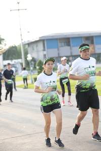 BIB: 
                            <button type="button" onclick="openModal(3804008)" class="btn btn-primary btn-sm float-right btn-popup" data-toggle="modal" data-target=".modal-high-quality">
                        <i class="fas fa-shopping-cart"></i> Add to Cart
                    </button>
                                            <button type="button" onclick="isThisMe(3804008, true)" class="btn btn-success btn-sm float-right btn-popup btn-isme hidden" data-toggle="tooltip" data-placement="bottom" title="นี่คือรูปของคุณใช่ไหม คลิกที่นี่เพื่อเอาเข้าอัลบั้ม">
                        <i class="fas fa-plus"></i> Add to album
                    </button>
                    <button type="button" onclick="isThisMe(3804008, false)" class="btn btn-warning btn-sm float-right btn-popup btn-isnotme hidden">
                        <i class="fas fa-ban"></i> Remove from album
                    </button>