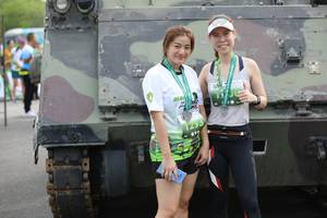 BIB: 1200, 1293
                            <button type="button" onclick="openModal(3805651)" class="btn btn-primary btn-sm float-right btn-popup" data-toggle="modal" data-target=".modal-high-quality">
                        <i class="fas fa-shopping-cart"></i> Add to Cart
                    </button>
                                            <button type="button" onclick="isThisMe(3805651, true)" class="btn btn-success btn-sm float-right btn-popup btn-isme hidden" data-toggle="tooltip" data-placement="bottom" title="นี่คือรูปของคุณใช่ไหม คลิกที่นี่เพื่อเอาเข้าอัลบั้ม">
                        <i class="fas fa-plus"></i> Add to album
                    </button>
                    <button type="button" onclick="isThisMe(3805651, false)" class="btn btn-warning btn-sm float-right btn-popup btn-isnotme hidden">
                        <i class="fas fa-ban"></i> Remove from album
                    </button>