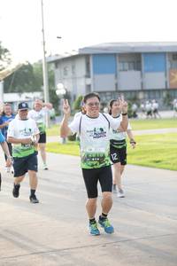 BIB: 2818
                            <button type="button" onclick="openModal(3803965)" class="btn btn-primary btn-sm float-right btn-popup" data-toggle="modal" data-target=".modal-high-quality">
                        <i class="fas fa-shopping-cart"></i> Add to Cart
                    </button>
                                            <button type="button" onclick="isThisMe(3803965, true)" class="btn btn-success btn-sm float-right btn-popup btn-isme hidden" data-toggle="tooltip" data-placement="bottom" title="นี่คือรูปของคุณใช่ไหม คลิกที่นี่เพื่อเอาเข้าอัลบั้ม">
                        <i class="fas fa-plus"></i> Add to album
                    </button>
                    <button type="button" onclick="isThisMe(3803965, false)" class="btn btn-warning btn-sm float-right btn-popup btn-isnotme hidden">
                        <i class="fas fa-ban"></i> Remove from album
                    </button>