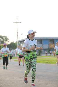 BIB: 1381
                            <button type="button" onclick="openModal(3803076)" class="btn btn-primary btn-sm float-right btn-popup" data-toggle="modal" data-target=".modal-high-quality">
                        <i class="fas fa-shopping-cart"></i> Add to Cart
                    </button>
                                            <button type="button" onclick="isThisMe(3803076, true)" class="btn btn-success btn-sm float-right btn-popup btn-isme hidden" data-toggle="tooltip" data-placement="bottom" title="นี่คือรูปของคุณใช่ไหม คลิกที่นี่เพื่อเอาเข้าอัลบั้ม">
                        <i class="fas fa-plus"></i> Add to album
                    </button>
                    <button type="button" onclick="isThisMe(3803076, false)" class="btn btn-warning btn-sm float-right btn-popup btn-isnotme hidden">
                        <i class="fas fa-ban"></i> Remove from album
                    </button>