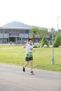 BIB: 2354
                            <button type="button" onclick="openModal(3804297)" class="btn btn-primary btn-sm float-right btn-popup" data-toggle="modal" data-target=".modal-high-quality">
                        <i class="fas fa-shopping-cart"></i> Add to Cart
                    </button>
                                            <button type="button" onclick="isThisMe(3804297, true)" class="btn btn-success btn-sm float-right btn-popup btn-isme hidden" data-toggle="tooltip" data-placement="bottom" title="นี่คือรูปของคุณใช่ไหม คลิกที่นี่เพื่อเอาเข้าอัลบั้ม">
                        <i class="fas fa-plus"></i> Add to album
                    </button>
                    <button type="button" onclick="isThisMe(3804297, false)" class="btn btn-warning btn-sm float-right btn-popup btn-isnotme hidden">
                        <i class="fas fa-ban"></i> Remove from album
                    </button>