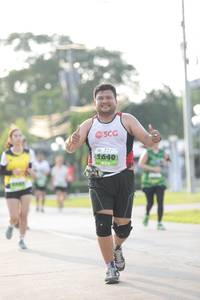 BIB: 1640
                            <button type="button" onclick="openModal(3804464)" class="btn btn-primary btn-sm float-right btn-popup" data-toggle="modal" data-target=".modal-high-quality">
                        <i class="fas fa-shopping-cart"></i> Add to Cart
                    </button>
                                            <button type="button" onclick="isThisMe(3804464, true)" class="btn btn-success btn-sm float-right btn-popup btn-isme hidden" data-toggle="tooltip" data-placement="bottom" title="นี่คือรูปของคุณใช่ไหม คลิกที่นี่เพื่อเอาเข้าอัลบั้ม">
                        <i class="fas fa-plus"></i> Add to album
                    </button>
                    <button type="button" onclick="isThisMe(3804464, false)" class="btn btn-warning btn-sm float-right btn-popup btn-isnotme hidden">
                        <i class="fas fa-ban"></i> Remove from album
                    </button>