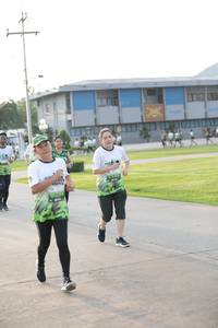 BIB: 
                            <button type="button" onclick="openModal(3803527)" class="btn btn-primary btn-sm float-right btn-popup" data-toggle="modal" data-target=".modal-high-quality">
                        <i class="fas fa-shopping-cart"></i> Add to Cart
                    </button>
                                            <button type="button" onclick="isThisMe(3803527, true)" class="btn btn-success btn-sm float-right btn-popup btn-isme hidden" data-toggle="tooltip" data-placement="bottom" title="นี่คือรูปของคุณใช่ไหม คลิกที่นี่เพื่อเอาเข้าอัลบั้ม">
                        <i class="fas fa-plus"></i> Add to album
                    </button>
                    <button type="button" onclick="isThisMe(3803527, false)" class="btn btn-warning btn-sm float-right btn-popup btn-isnotme hidden">
                        <i class="fas fa-ban"></i> Remove from album
                    </button>