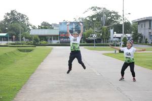 BIB: 2914
                            <button type="button" onclick="openModal(3805565)" class="btn btn-primary btn-sm float-right btn-popup" data-toggle="modal" data-target=".modal-high-quality">
                        <i class="fas fa-shopping-cart"></i> Add to Cart
                    </button>
                                            <button type="button" onclick="isThisMe(3805565, true)" class="btn btn-success btn-sm float-right btn-popup btn-isme hidden" data-toggle="tooltip" data-placement="bottom" title="นี่คือรูปของคุณใช่ไหม คลิกที่นี่เพื่อเอาเข้าอัลบั้ม">
                        <i class="fas fa-plus"></i> Add to album
                    </button>
                    <button type="button" onclick="isThisMe(3805565, false)" class="btn btn-warning btn-sm float-right btn-popup btn-isnotme hidden">
                        <i class="fas fa-ban"></i> Remove from album
                    </button>