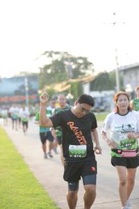 BIB: 586
                            <button type="button" onclick="openModal(3803163)" class="btn btn-primary btn-sm float-right btn-popup" data-toggle="modal" data-target=".modal-high-quality">
                        <i class="fas fa-shopping-cart"></i> Add to Cart
                    </button>
                                            <button type="button" onclick="isThisMe(3803163, true)" class="btn btn-success btn-sm float-right btn-popup btn-isme hidden" data-toggle="tooltip" data-placement="bottom" title="นี่คือรูปของคุณใช่ไหม คลิกที่นี่เพื่อเอาเข้าอัลบั้ม">
                        <i class="fas fa-plus"></i> Add to album
                    </button>
                    <button type="button" onclick="isThisMe(3803163, false)" class="btn btn-warning btn-sm float-right btn-popup btn-isnotme hidden">
                        <i class="fas fa-ban"></i> Remove from album
                    </button>