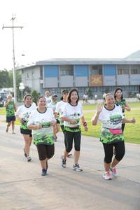 BIB: 
                            <button type="button" onclick="openModal(3804102)" class="btn btn-primary btn-sm float-right btn-popup" data-toggle="modal" data-target=".modal-high-quality">
                        <i class="fas fa-shopping-cart"></i> Add to Cart
                    </button>
                                            <button type="button" onclick="isThisMe(3804102, true)" class="btn btn-success btn-sm float-right btn-popup btn-isme hidden" data-toggle="tooltip" data-placement="bottom" title="นี่คือรูปของคุณใช่ไหม คลิกที่นี่เพื่อเอาเข้าอัลบั้ม">
                        <i class="fas fa-plus"></i> Add to album
                    </button>
                    <button type="button" onclick="isThisMe(3804102, false)" class="btn btn-warning btn-sm float-right btn-popup btn-isnotme hidden">
                        <i class="fas fa-ban"></i> Remove from album
                    </button>