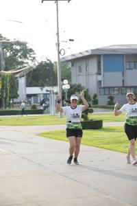 BIB: 1875, 2033
                            <button type="button" onclick="openModal(3805415)" class="btn btn-primary btn-sm float-right btn-popup" data-toggle="modal" data-target=".modal-high-quality">
                        <i class="fas fa-shopping-cart"></i> Add to Cart
                    </button>
                                            <button type="button" onclick="isThisMe(3805415, true)" class="btn btn-success btn-sm float-right btn-popup btn-isme hidden" data-toggle="tooltip" data-placement="bottom" title="นี่คือรูปของคุณใช่ไหม คลิกที่นี่เพื่อเอาเข้าอัลบั้ม">
                        <i class="fas fa-plus"></i> Add to album
                    </button>
                    <button type="button" onclick="isThisMe(3805415, false)" class="btn btn-warning btn-sm float-right btn-popup btn-isnotme hidden">
                        <i class="fas fa-ban"></i> Remove from album
                    </button>