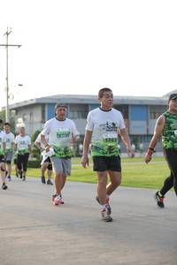 BIB: 1765
                            <button type="button" onclick="openModal(3802493)" class="btn btn-primary btn-sm float-right btn-popup" data-toggle="modal" data-target=".modal-high-quality">
                        <i class="fas fa-shopping-cart"></i> Add to Cart
                    </button>
                                            <button type="button" onclick="isThisMe(3802493, true)" class="btn btn-success btn-sm float-right btn-popup btn-isme hidden" data-toggle="tooltip" data-placement="bottom" title="นี่คือรูปของคุณใช่ไหม คลิกที่นี่เพื่อเอาเข้าอัลบั้ม">
                        <i class="fas fa-plus"></i> Add to album
                    </button>
                    <button type="button" onclick="isThisMe(3802493, false)" class="btn btn-warning btn-sm float-right btn-popup btn-isnotme hidden">
                        <i class="fas fa-ban"></i> Remove from album
                    </button>