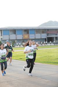 BIB: 2632
                            <button type="button" onclick="openModal(3803503)" class="btn btn-primary btn-sm float-right btn-popup" data-toggle="modal" data-target=".modal-high-quality">
                        <i class="fas fa-shopping-cart"></i> Add to Cart
                    </button>
                                            <button type="button" onclick="isThisMe(3803503, true)" class="btn btn-success btn-sm float-right btn-popup btn-isme hidden" data-toggle="tooltip" data-placement="bottom" title="นี่คือรูปของคุณใช่ไหม คลิกที่นี่เพื่อเอาเข้าอัลบั้ม">
                        <i class="fas fa-plus"></i> Add to album
                    </button>
                    <button type="button" onclick="isThisMe(3803503, false)" class="btn btn-warning btn-sm float-right btn-popup btn-isnotme hidden">
                        <i class="fas fa-ban"></i> Remove from album
                    </button>