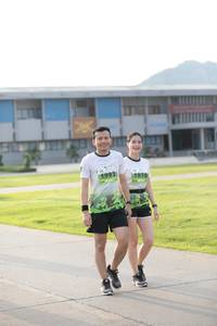 BIB: 199, 1978
                            <button type="button" onclick="openModal(3805250)" class="btn btn-primary btn-sm float-right btn-popup" data-toggle="modal" data-target=".modal-high-quality">
                        <i class="fas fa-shopping-cart"></i> Add to Cart
                    </button>
                                            <button type="button" onclick="isThisMe(3805250, true)" class="btn btn-success btn-sm float-right btn-popup btn-isme hidden" data-toggle="tooltip" data-placement="bottom" title="นี่คือรูปของคุณใช่ไหม คลิกที่นี่เพื่อเอาเข้าอัลบั้ม">
                        <i class="fas fa-plus"></i> Add to album
                    </button>
                    <button type="button" onclick="isThisMe(3805250, false)" class="btn btn-warning btn-sm float-right btn-popup btn-isnotme hidden">
                        <i class="fas fa-ban"></i> Remove from album
                    </button>