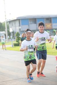 BIB: 1482
                            <button type="button" onclick="openModal(3803692)" class="btn btn-primary btn-sm float-right btn-popup" data-toggle="modal" data-target=".modal-high-quality">
                        <i class="fas fa-shopping-cart"></i> Add to Cart
                    </button>
                                            <button type="button" onclick="isThisMe(3803692, true)" class="btn btn-success btn-sm float-right btn-popup btn-isme hidden" data-toggle="tooltip" data-placement="bottom" title="นี่คือรูปของคุณใช่ไหม คลิกที่นี่เพื่อเอาเข้าอัลบั้ม">
                        <i class="fas fa-plus"></i> Add to album
                    </button>
                    <button type="button" onclick="isThisMe(3803692, false)" class="btn btn-warning btn-sm float-right btn-popup btn-isnotme hidden">
                        <i class="fas fa-ban"></i> Remove from album
                    </button>