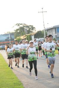 BIB: 
                            <button type="button" onclick="openModal(3803374)" class="btn btn-primary btn-sm float-right btn-popup" data-toggle="modal" data-target=".modal-high-quality">
                        <i class="fas fa-shopping-cart"></i> Add to Cart
                    </button>
                                            <button type="button" onclick="isThisMe(3803374, true)" class="btn btn-success btn-sm float-right btn-popup btn-isme hidden" data-toggle="tooltip" data-placement="bottom" title="นี่คือรูปของคุณใช่ไหม คลิกที่นี่เพื่อเอาเข้าอัลบั้ม">
                        <i class="fas fa-plus"></i> Add to album
                    </button>
                    <button type="button" onclick="isThisMe(3803374, false)" class="btn btn-warning btn-sm float-right btn-popup btn-isnotme hidden">
                        <i class="fas fa-ban"></i> Remove from album
                    </button>