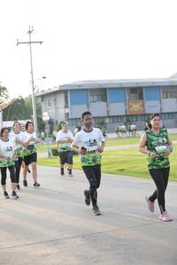 BIB: 
                            <button type="button" onclick="openModal(3803533)" class="btn btn-primary btn-sm float-right btn-popup" data-toggle="modal" data-target=".modal-high-quality">
                        <i class="fas fa-shopping-cart"></i> Add to Cart
                    </button>
                                            <button type="button" onclick="isThisMe(3803533, true)" class="btn btn-success btn-sm float-right btn-popup btn-isme hidden" data-toggle="tooltip" data-placement="bottom" title="นี่คือรูปของคุณใช่ไหม คลิกที่นี่เพื่อเอาเข้าอัลบั้ม">
                        <i class="fas fa-plus"></i> Add to album
                    </button>
                    <button type="button" onclick="isThisMe(3803533, false)" class="btn btn-warning btn-sm float-right btn-popup btn-isnotme hidden">
                        <i class="fas fa-ban"></i> Remove from album
                    </button>