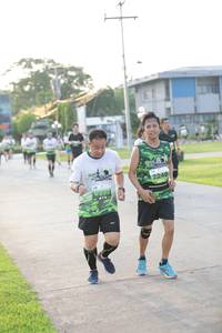 BIB: 2240
                            <button type="button" onclick="openModal(3802376)" class="btn btn-primary btn-sm float-right btn-popup" data-toggle="modal" data-target=".modal-high-quality">
                        <i class="fas fa-shopping-cart"></i> Add to Cart
                    </button>
                                            <button type="button" onclick="isThisMe(3802376, true)" class="btn btn-success btn-sm float-right btn-popup btn-isme hidden" data-toggle="tooltip" data-placement="bottom" title="นี่คือรูปของคุณใช่ไหม คลิกที่นี่เพื่อเอาเข้าอัลบั้ม">
                        <i class="fas fa-plus"></i> Add to album
                    </button>
                    <button type="button" onclick="isThisMe(3802376, false)" class="btn btn-warning btn-sm float-right btn-popup btn-isnotme hidden">
                        <i class="fas fa-ban"></i> Remove from album
                    </button>