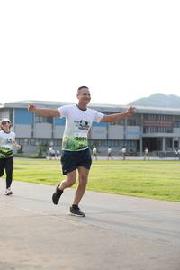 BIB: 2095, 1932
                            <button type="button" onclick="openModal(3805225)" class="btn btn-primary btn-sm float-right btn-popup" data-toggle="modal" data-target=".modal-high-quality">
                        <i class="fas fa-shopping-cart"></i> Add to Cart
                    </button>
                                            <button type="button" onclick="isThisMe(3805225, true)" class="btn btn-success btn-sm float-right btn-popup btn-isme hidden" data-toggle="tooltip" data-placement="bottom" title="นี่คือรูปของคุณใช่ไหม คลิกที่นี่เพื่อเอาเข้าอัลบั้ม">
                        <i class="fas fa-plus"></i> Add to album
                    </button>
                    <button type="button" onclick="isThisMe(3805225, false)" class="btn btn-warning btn-sm float-right btn-popup btn-isnotme hidden">
                        <i class="fas fa-ban"></i> Remove from album
                    </button>