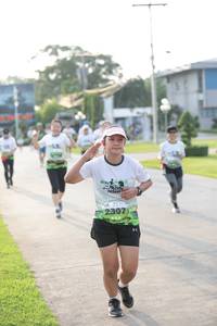 BIB: 2302
                            <button type="button" onclick="openModal(3804311)" class="btn btn-primary btn-sm float-right btn-popup" data-toggle="modal" data-target=".modal-high-quality">
                        <i class="fas fa-shopping-cart"></i> Add to Cart
                    </button>
                                            <button type="button" onclick="isThisMe(3804311, true)" class="btn btn-success btn-sm float-right btn-popup btn-isme hidden" data-toggle="tooltip" data-placement="bottom" title="นี่คือรูปของคุณใช่ไหม คลิกที่นี่เพื่อเอาเข้าอัลบั้ม">
                        <i class="fas fa-plus"></i> Add to album
                    </button>
                    <button type="button" onclick="isThisMe(3804311, false)" class="btn btn-warning btn-sm float-right btn-popup btn-isnotme hidden">
                        <i class="fas fa-ban"></i> Remove from album
                    </button>