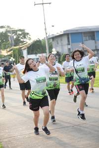 BIB: 
                            <button type="button" onclick="openModal(3803994)" class="btn btn-primary btn-sm float-right btn-popup" data-toggle="modal" data-target=".modal-high-quality">
                        <i class="fas fa-shopping-cart"></i> Add to Cart
                    </button>
                                            <button type="button" onclick="isThisMe(3803994, true)" class="btn btn-success btn-sm float-right btn-popup btn-isme hidden" data-toggle="tooltip" data-placement="bottom" title="นี่คือรูปของคุณใช่ไหม คลิกที่นี่เพื่อเอาเข้าอัลบั้ม">
                        <i class="fas fa-plus"></i> Add to album
                    </button>
                    <button type="button" onclick="isThisMe(3803994, false)" class="btn btn-warning btn-sm float-right btn-popup btn-isnotme hidden">
                        <i class="fas fa-ban"></i> Remove from album
                    </button>