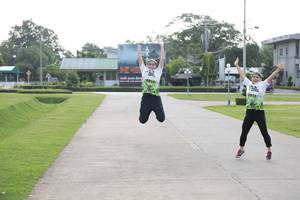 BIB: 
                            <button type="button" onclick="openModal(3805567)" class="btn btn-primary btn-sm float-right btn-popup" data-toggle="modal" data-target=".modal-high-quality">
                        <i class="fas fa-shopping-cart"></i> Add to Cart
                    </button>
                                            <button type="button" onclick="isThisMe(3805567, true)" class="btn btn-success btn-sm float-right btn-popup btn-isme hidden" data-toggle="tooltip" data-placement="bottom" title="นี่คือรูปของคุณใช่ไหม คลิกที่นี่เพื่อเอาเข้าอัลบั้ม">
                        <i class="fas fa-plus"></i> Add to album
                    </button>
                    <button type="button" onclick="isThisMe(3805567, false)" class="btn btn-warning btn-sm float-right btn-popup btn-isnotme hidden">
                        <i class="fas fa-ban"></i> Remove from album
                    </button>