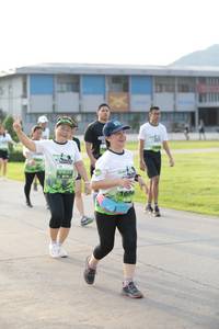 BIB: 1604
                            <button type="button" onclick="openModal(3804310)" class="btn btn-primary btn-sm float-right btn-popup" data-toggle="modal" data-target=".modal-high-quality">
                        <i class="fas fa-shopping-cart"></i> Add to Cart
                    </button>
                                            <button type="button" onclick="isThisMe(3804310, true)" class="btn btn-success btn-sm float-right btn-popup btn-isme hidden" data-toggle="tooltip" data-placement="bottom" title="นี่คือรูปของคุณใช่ไหม คลิกที่นี่เพื่อเอาเข้าอัลบั้ม">
                        <i class="fas fa-plus"></i> Add to album
                    </button>
                    <button type="button" onclick="isThisMe(3804310, false)" class="btn btn-warning btn-sm float-right btn-popup btn-isnotme hidden">
                        <i class="fas fa-ban"></i> Remove from album
                    </button>