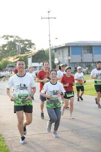 BIB: 430
                            <button type="button" onclick="openModal(3803615)" class="btn btn-primary btn-sm float-right btn-popup" data-toggle="modal" data-target=".modal-high-quality">
                        <i class="fas fa-shopping-cart"></i> Add to Cart
                    </button>
                                            <button type="button" onclick="isThisMe(3803615, true)" class="btn btn-success btn-sm float-right btn-popup btn-isme hidden" data-toggle="tooltip" data-placement="bottom" title="นี่คือรูปของคุณใช่ไหม คลิกที่นี่เพื่อเอาเข้าอัลบั้ม">
                        <i class="fas fa-plus"></i> Add to album
                    </button>
                    <button type="button" onclick="isThisMe(3803615, false)" class="btn btn-warning btn-sm float-right btn-popup btn-isnotme hidden">
                        <i class="fas fa-ban"></i> Remove from album
                    </button>