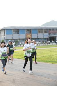 BIB: 843
                            <button type="button" onclick="openModal(3803506)" class="btn btn-primary btn-sm float-right btn-popup" data-toggle="modal" data-target=".modal-high-quality">
                        <i class="fas fa-shopping-cart"></i> Add to Cart
                    </button>
                                            <button type="button" onclick="isThisMe(3803506, true)" class="btn btn-success btn-sm float-right btn-popup btn-isme hidden" data-toggle="tooltip" data-placement="bottom" title="นี่คือรูปของคุณใช่ไหม คลิกที่นี่เพื่อเอาเข้าอัลบั้ม">
                        <i class="fas fa-plus"></i> Add to album
                    </button>
                    <button type="button" onclick="isThisMe(3803506, false)" class="btn btn-warning btn-sm float-right btn-popup btn-isnotme hidden">
                        <i class="fas fa-ban"></i> Remove from album
                    </button>