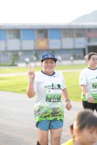 BIB: 727
                            <button type="button" onclick="openModal(3803782)" class="btn btn-primary btn-sm float-right btn-popup" data-toggle="modal" data-target=".modal-high-quality">
                        <i class="fas fa-shopping-cart"></i> Add to Cart
                    </button>
                                            <button type="button" onclick="isThisMe(3803782, true)" class="btn btn-success btn-sm float-right btn-popup btn-isme hidden" data-toggle="tooltip" data-placement="bottom" title="นี่คือรูปของคุณใช่ไหม คลิกที่นี่เพื่อเอาเข้าอัลบั้ม">
                        <i class="fas fa-plus"></i> Add to album
                    </button>
                    <button type="button" onclick="isThisMe(3803782, false)" class="btn btn-warning btn-sm float-right btn-popup btn-isnotme hidden">
                        <i class="fas fa-ban"></i> Remove from album
                    </button>