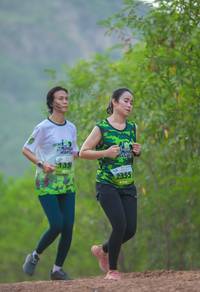 BIB: 2355
                            <button type="button" onclick="openModal(3767309)" class="btn btn-primary btn-sm float-right btn-popup" data-toggle="modal" data-target=".modal-high-quality">
                        <i class="fas fa-shopping-cart"></i> Add to Cart
                    </button>
                                            <button type="button" onclick="isThisMe(3767309, true)" class="btn btn-success btn-sm float-right btn-popup btn-isme hidden" data-toggle="tooltip" data-placement="bottom" title="นี่คือรูปของคุณใช่ไหม คลิกที่นี่เพื่อเอาเข้าอัลบั้ม">
                        <i class="fas fa-plus"></i> Add to album
                    </button>
                    <button type="button" onclick="isThisMe(3767309, false)" class="btn btn-warning btn-sm float-right btn-popup btn-isnotme hidden">
                        <i class="fas fa-ban"></i> Remove from album
                    </button>