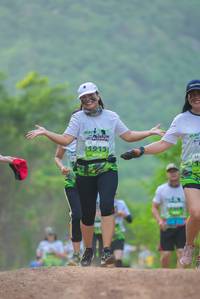 BIB: 915
                            <button type="button" onclick="openModal(3767471)" class="btn btn-primary btn-sm float-right btn-popup" data-toggle="modal" data-target=".modal-high-quality">
                        <i class="fas fa-shopping-cart"></i> Add to Cart
                    </button>
                                            <button type="button" onclick="isThisMe(3767471, true)" class="btn btn-success btn-sm float-right btn-popup btn-isme hidden" data-toggle="tooltip" data-placement="bottom" title="นี่คือรูปของคุณใช่ไหม คลิกที่นี่เพื่อเอาเข้าอัลบั้ม">
                        <i class="fas fa-plus"></i> Add to album
                    </button>
                    <button type="button" onclick="isThisMe(3767471, false)" class="btn btn-warning btn-sm float-right btn-popup btn-isnotme hidden">
                        <i class="fas fa-ban"></i> Remove from album
                    </button>