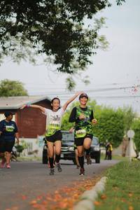 BIB: 
                            <button type="button" onclick="openModal(3618125)" class="btn btn-primary btn-sm float-right btn-popup" data-toggle="modal" data-target=".modal-high-quality">
                        <i class="fas fa-shopping-cart"></i> Add to Cart
                    </button>
                                            <button type="button" onclick="isThisMe(3618125, true)" class="btn btn-success btn-sm float-right btn-popup btn-isme hidden" data-toggle="tooltip" data-placement="bottom" title="นี่คือรูปของคุณใช่ไหม คลิกที่นี่เพื่อเอาเข้าอัลบั้ม">
                        <i class="fas fa-plus"></i> Add to album
                    </button>
                    <button type="button" onclick="isThisMe(3618125, false)" class="btn btn-warning btn-sm float-right btn-popup btn-isnotme hidden">
                        <i class="fas fa-ban"></i> Remove from album
                    </button>