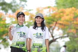 BIB: 0362
                            <button type="button" onclick="openModal(3618304)" class="btn btn-primary btn-sm float-right btn-popup" data-toggle="modal" data-target=".modal-high-quality">
                        <i class="fas fa-shopping-cart"></i> Add to Cart
                    </button>
                                            <button type="button" onclick="isThisMe(3618304, true)" class="btn btn-success btn-sm float-right btn-popup btn-isme hidden" data-toggle="tooltip" data-placement="bottom" title="นี่คือรูปของคุณใช่ไหม คลิกที่นี่เพื่อเอาเข้าอัลบั้ม">
                        <i class="fas fa-plus"></i> Add to album
                    </button>
                    <button type="button" onclick="isThisMe(3618304, false)" class="btn btn-warning btn-sm float-right btn-popup btn-isnotme hidden">
                        <i class="fas fa-ban"></i> Remove from album
                    </button>