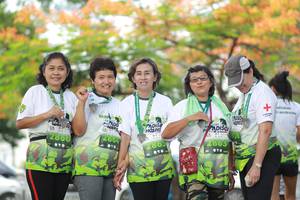 BIB: 2866
                            <button type="button" onclick="openModal(3618291)" class="btn btn-primary btn-sm float-right btn-popup" data-toggle="modal" data-target=".modal-high-quality">
                        <i class="fas fa-shopping-cart"></i> Add to Cart
                    </button>
                                            <button type="button" onclick="isThisMe(3618291, true)" class="btn btn-success btn-sm float-right btn-popup btn-isme hidden" data-toggle="tooltip" data-placement="bottom" title="นี่คือรูปของคุณใช่ไหม คลิกที่นี่เพื่อเอาเข้าอัลบั้ม">
                        <i class="fas fa-plus"></i> Add to album
                    </button>
                    <button type="button" onclick="isThisMe(3618291, false)" class="btn btn-warning btn-sm float-right btn-popup btn-isnotme hidden">
                        <i class="fas fa-ban"></i> Remove from album
                    </button>