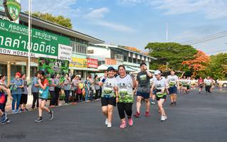 BIB: 383, 384
                            <button type="button" onclick="openModal(3740596)" class="btn btn-primary btn-sm float-right btn-popup" data-toggle="modal" data-target=".modal-high-quality">
                        <i class="fas fa-shopping-cart"></i> Add to Cart
                    </button>
                                            <button type="button" onclick="isThisMe(3740596, true)" class="btn btn-success btn-sm float-right btn-popup btn-isme hidden" data-toggle="tooltip" data-placement="bottom" title="นี่คือรูปของคุณใช่ไหม คลิกที่นี่เพื่อเอาเข้าอัลบั้ม">
                        <i class="fas fa-plus"></i> Add to album
                    </button>
                    <button type="button" onclick="isThisMe(3740596, false)" class="btn btn-warning btn-sm float-right btn-popup btn-isnotme hidden">
                        <i class="fas fa-ban"></i> Remove from album
                    </button>