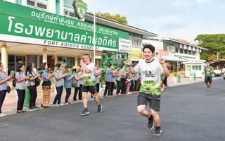 BIB: 1727
                            <button type="button" onclick="openModal(3696535)" class="btn btn-primary btn-sm float-right btn-popup" data-toggle="modal" data-target=".modal-high-quality">
                        <i class="fas fa-shopping-cart"></i> Add to Cart
                    </button>
                                            <button type="button" onclick="isThisMe(3696535, true)" class="btn btn-success btn-sm float-right btn-popup btn-isme hidden" data-toggle="tooltip" data-placement="bottom" title="นี่คือรูปของคุณใช่ไหม คลิกที่นี่เพื่อเอาเข้าอัลบั้ม">
                        <i class="fas fa-plus"></i> Add to album
                    </button>
                    <button type="button" onclick="isThisMe(3696535, false)" class="btn btn-warning btn-sm float-right btn-popup btn-isnotme hidden">
                        <i class="fas fa-ban"></i> Remove from album
                    </button>