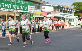 BIB: 2817, 324
                            <button type="button" onclick="openModal(3754604)" class="btn btn-primary btn-sm float-right btn-popup" data-toggle="modal" data-target=".modal-high-quality">
                        <i class="fas fa-shopping-cart"></i> Add to Cart
                    </button>
                                            <button type="button" onclick="isThisMe(3754604, true)" class="btn btn-success btn-sm float-right btn-popup btn-isme hidden" data-toggle="tooltip" data-placement="bottom" title="นี่คือรูปของคุณใช่ไหม คลิกที่นี่เพื่อเอาเข้าอัลบั้ม">
                        <i class="fas fa-plus"></i> Add to album
                    </button>
                    <button type="button" onclick="isThisMe(3754604, false)" class="btn btn-warning btn-sm float-right btn-popup btn-isnotme hidden">
                        <i class="fas fa-ban"></i> Remove from album
                    </button>