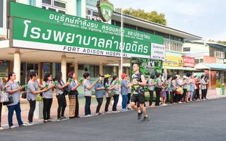 BIB: 2623
                            <button type="button" onclick="openModal(3696038)" class="btn btn-primary btn-sm float-right btn-popup" data-toggle="modal" data-target=".modal-high-quality">
                        <i class="fas fa-shopping-cart"></i> Add to Cart
                    </button>
                                            <button type="button" onclick="isThisMe(3696038, true)" class="btn btn-success btn-sm float-right btn-popup btn-isme hidden" data-toggle="tooltip" data-placement="bottom" title="นี่คือรูปของคุณใช่ไหม คลิกที่นี่เพื่อเอาเข้าอัลบั้ม">
                        <i class="fas fa-plus"></i> Add to album
                    </button>
                    <button type="button" onclick="isThisMe(3696038, false)" class="btn btn-warning btn-sm float-right btn-popup btn-isnotme hidden">
                        <i class="fas fa-ban"></i> Remove from album
                    </button>