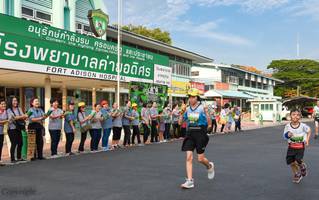 BIB: 875
                            <button type="button" onclick="openModal(3740526)" class="btn btn-primary btn-sm float-right btn-popup" data-toggle="modal" data-target=".modal-high-quality">
                        <i class="fas fa-shopping-cart"></i> Add to Cart
                    </button>
                                            <button type="button" onclick="isThisMe(3740526, true)" class="btn btn-success btn-sm float-right btn-popup btn-isme hidden" data-toggle="tooltip" data-placement="bottom" title="นี่คือรูปของคุณใช่ไหม คลิกที่นี่เพื่อเอาเข้าอัลบั้ม">
                        <i class="fas fa-plus"></i> Add to album
                    </button>
                    <button type="button" onclick="isThisMe(3740526, false)" class="btn btn-warning btn-sm float-right btn-popup btn-isnotme hidden">
                        <i class="fas fa-ban"></i> Remove from album
                    </button>