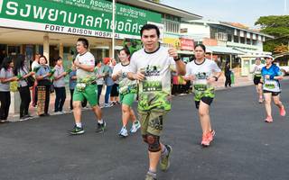 BIB: 196
                            <button type="button" onclick="openModal(3740293)" class="btn btn-primary btn-sm float-right btn-popup" data-toggle="modal" data-target=".modal-high-quality">
                        <i class="fas fa-shopping-cart"></i> Add to Cart
                    </button>
                                            <button type="button" onclick="isThisMe(3740293, true)" class="btn btn-success btn-sm float-right btn-popup btn-isme hidden" data-toggle="tooltip" data-placement="bottom" title="นี่คือรูปของคุณใช่ไหม คลิกที่นี่เพื่อเอาเข้าอัลบั้ม">
                        <i class="fas fa-plus"></i> Add to album
                    </button>
                    <button type="button" onclick="isThisMe(3740293, false)" class="btn btn-warning btn-sm float-right btn-popup btn-isnotme hidden">
                        <i class="fas fa-ban"></i> Remove from album
                    </button>