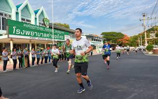 BIB: 627
                            <button type="button" onclick="openModal(3740485)" class="btn btn-primary btn-sm float-right btn-popup" data-toggle="modal" data-target=".modal-high-quality">
                        <i class="fas fa-shopping-cart"></i> Add to Cart
                    </button>
                                            <button type="button" onclick="isThisMe(3740485, true)" class="btn btn-success btn-sm float-right btn-popup btn-isme hidden" data-toggle="tooltip" data-placement="bottom" title="นี่คือรูปของคุณใช่ไหม คลิกที่นี่เพื่อเอาเข้าอัลบั้ม">
                        <i class="fas fa-plus"></i> Add to album
                    </button>
                    <button type="button" onclick="isThisMe(3740485, false)" class="btn btn-warning btn-sm float-right btn-popup btn-isnotme hidden">
                        <i class="fas fa-ban"></i> Remove from album
                    </button>