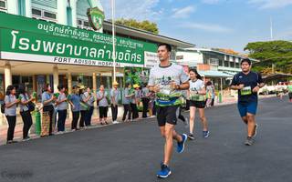 BIB: 901
                            <button type="button" onclick="openModal(3740751)" class="btn btn-primary btn-sm float-right btn-popup" data-toggle="modal" data-target=".modal-high-quality">
                        <i class="fas fa-shopping-cart"></i> Add to Cart
                    </button>
                                            <button type="button" onclick="isThisMe(3740751, true)" class="btn btn-success btn-sm float-right btn-popup btn-isme hidden" data-toggle="tooltip" data-placement="bottom" title="นี่คือรูปของคุณใช่ไหม คลิกที่นี่เพื่อเอาเข้าอัลบั้ม">
                        <i class="fas fa-plus"></i> Add to album
                    </button>
                    <button type="button" onclick="isThisMe(3740751, false)" class="btn btn-warning btn-sm float-right btn-popup btn-isnotme hidden">
                        <i class="fas fa-ban"></i> Remove from album
                    </button>