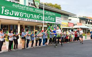 BIB: 882
                            <button type="button" onclick="openModal(3696126)" class="btn btn-primary btn-sm float-right btn-popup" data-toggle="modal" data-target=".modal-high-quality">
                        <i class="fas fa-shopping-cart"></i> Add to Cart
                    </button>
                                            <button type="button" onclick="isThisMe(3696126, true)" class="btn btn-success btn-sm float-right btn-popup btn-isme hidden" data-toggle="tooltip" data-placement="bottom" title="นี่คือรูปของคุณใช่ไหม คลิกที่นี่เพื่อเอาเข้าอัลบั้ม">
                        <i class="fas fa-plus"></i> Add to album
                    </button>
                    <button type="button" onclick="isThisMe(3696126, false)" class="btn btn-warning btn-sm float-right btn-popup btn-isnotme hidden">
                        <i class="fas fa-ban"></i> Remove from album
                    </button>