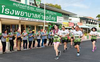 BIB: 1049
                            <button type="button" onclick="openModal(3740218)" class="btn btn-primary btn-sm float-right btn-popup" data-toggle="modal" data-target=".modal-high-quality">
                        <i class="fas fa-shopping-cart"></i> Add to Cart
                    </button>
                                            <button type="button" onclick="isThisMe(3740218, true)" class="btn btn-success btn-sm float-right btn-popup btn-isme hidden" data-toggle="tooltip" data-placement="bottom" title="นี่คือรูปของคุณใช่ไหม คลิกที่นี่เพื่อเอาเข้าอัลบั้ม">
                        <i class="fas fa-plus"></i> Add to album
                    </button>
                    <button type="button" onclick="isThisMe(3740218, false)" class="btn btn-warning btn-sm float-right btn-popup btn-isnotme hidden">
                        <i class="fas fa-ban"></i> Remove from album
                    </button>