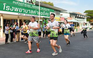 BIB: 1833
                            <button type="button" onclick="openModal(3740312)" class="btn btn-primary btn-sm float-right btn-popup" data-toggle="modal" data-target=".modal-high-quality">
                        <i class="fas fa-shopping-cart"></i> Add to Cart
                    </button>
                                            <button type="button" onclick="isThisMe(3740312, true)" class="btn btn-success btn-sm float-right btn-popup btn-isme hidden" data-toggle="tooltip" data-placement="bottom" title="นี่คือรูปของคุณใช่ไหม คลิกที่นี่เพื่อเอาเข้าอัลบั้ม">
                        <i class="fas fa-plus"></i> Add to album
                    </button>
                    <button type="button" onclick="isThisMe(3740312, false)" class="btn btn-warning btn-sm float-right btn-popup btn-isnotme hidden">
                        <i class="fas fa-ban"></i> Remove from album
                    </button>