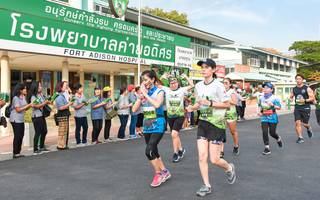 BIB: 363
                            <button type="button" onclick="openModal(3740275)" class="btn btn-primary btn-sm float-right btn-popup" data-toggle="modal" data-target=".modal-high-quality">
                        <i class="fas fa-shopping-cart"></i> Add to Cart
                    </button>
                                            <button type="button" onclick="isThisMe(3740275, true)" class="btn btn-success btn-sm float-right btn-popup btn-isme hidden" data-toggle="tooltip" data-placement="bottom" title="นี่คือรูปของคุณใช่ไหม คลิกที่นี่เพื่อเอาเข้าอัลบั้ม">
                        <i class="fas fa-plus"></i> Add to album
                    </button>
                    <button type="button" onclick="isThisMe(3740275, false)" class="btn btn-warning btn-sm float-right btn-popup btn-isnotme hidden">
                        <i class="fas fa-ban"></i> Remove from album
                    </button>