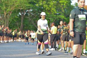 BIB: 599
                            <button type="button" onclick="openModal(3726921)" class="btn btn-primary btn-sm float-right btn-popup" data-toggle="modal" data-target=".modal-high-quality">
                        <i class="fas fa-shopping-cart"></i> Add to Cart
                    </button>
                                            <button type="button" onclick="isThisMe(3726921, true)" class="btn btn-success btn-sm float-right btn-popup btn-isme hidden" data-toggle="tooltip" data-placement="bottom" title="นี่คือรูปของคุณใช่ไหม คลิกที่นี่เพื่อเอาเข้าอัลบั้ม">
                        <i class="fas fa-plus"></i> Add to album
                    </button>
                    <button type="button" onclick="isThisMe(3726921, false)" class="btn btn-warning btn-sm float-right btn-popup btn-isnotme hidden">
                        <i class="fas fa-ban"></i> Remove from album
                    </button>