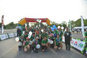 BIB: 999
                            <button type="button" onclick="openModal(3727995)" class="btn btn-primary btn-sm float-right btn-popup" data-toggle="modal" data-target=".modal-high-quality">
                        <i class="fas fa-shopping-cart"></i> Add to Cart
                    </button>
                                            <button type="button" onclick="isThisMe(3727995, true)" class="btn btn-success btn-sm float-right btn-popup btn-isme hidden" data-toggle="tooltip" data-placement="bottom" title="นี่คือรูปของคุณใช่ไหม คลิกที่นี่เพื่อเอาเข้าอัลบั้ม">
                        <i class="fas fa-plus"></i> Add to album
                    </button>
                    <button type="button" onclick="isThisMe(3727995, false)" class="btn btn-warning btn-sm float-right btn-popup btn-isnotme hidden">
                        <i class="fas fa-ban"></i> Remove from album
                    </button>