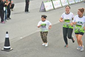 BIB: 297
                            <button type="button" onclick="openModal(3727643)" class="btn btn-primary btn-sm float-right btn-popup" data-toggle="modal" data-target=".modal-high-quality">
                        <i class="fas fa-shopping-cart"></i> Add to Cart
                    </button>
                                            <button type="button" onclick="isThisMe(3727643, true)" class="btn btn-success btn-sm float-right btn-popup btn-isme hidden" data-toggle="tooltip" data-placement="bottom" title="นี่คือรูปของคุณใช่ไหม คลิกที่นี่เพื่อเอาเข้าอัลบั้ม">
                        <i class="fas fa-plus"></i> Add to album
                    </button>
                    <button type="button" onclick="isThisMe(3727643, false)" class="btn btn-warning btn-sm float-right btn-popup btn-isnotme hidden">
                        <i class="fas fa-ban"></i> Remove from album
                    </button>