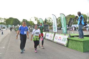 BIB: 1684, 999
                            <button type="button" onclick="openModal(3727954)" class="btn btn-primary btn-sm float-right btn-popup" data-toggle="modal" data-target=".modal-high-quality">
                        <i class="fas fa-shopping-cart"></i> Add to Cart
                    </button>
                                            <button type="button" onclick="isThisMe(3727954, true)" class="btn btn-success btn-sm float-right btn-popup btn-isme hidden" data-toggle="tooltip" data-placement="bottom" title="นี่คือรูปของคุณใช่ไหม คลิกที่นี่เพื่อเอาเข้าอัลบั้ม">
                        <i class="fas fa-plus"></i> Add to album
                    </button>
                    <button type="button" onclick="isThisMe(3727954, false)" class="btn btn-warning btn-sm float-right btn-popup btn-isnotme hidden">
                        <i class="fas fa-ban"></i> Remove from album
                    </button>